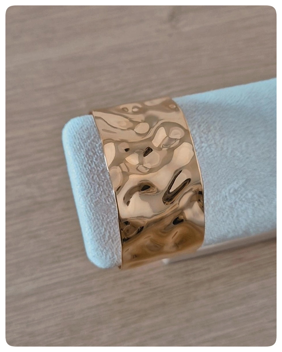 Pulsera Dorada Nova