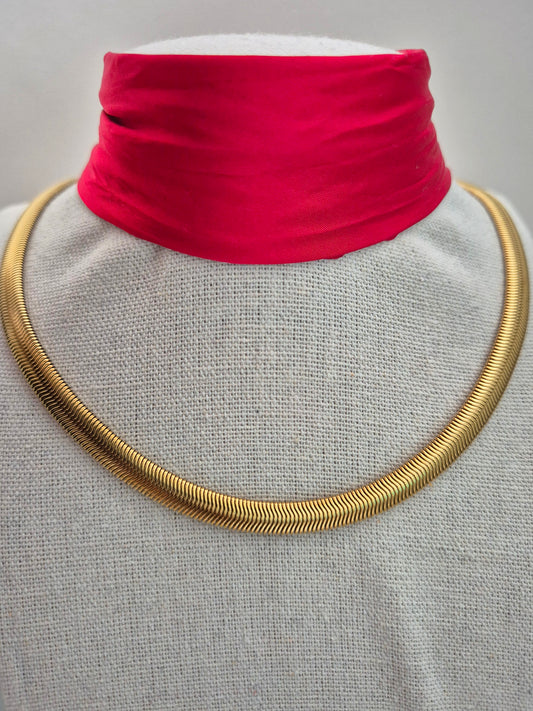 Collar Serpiente Dorada