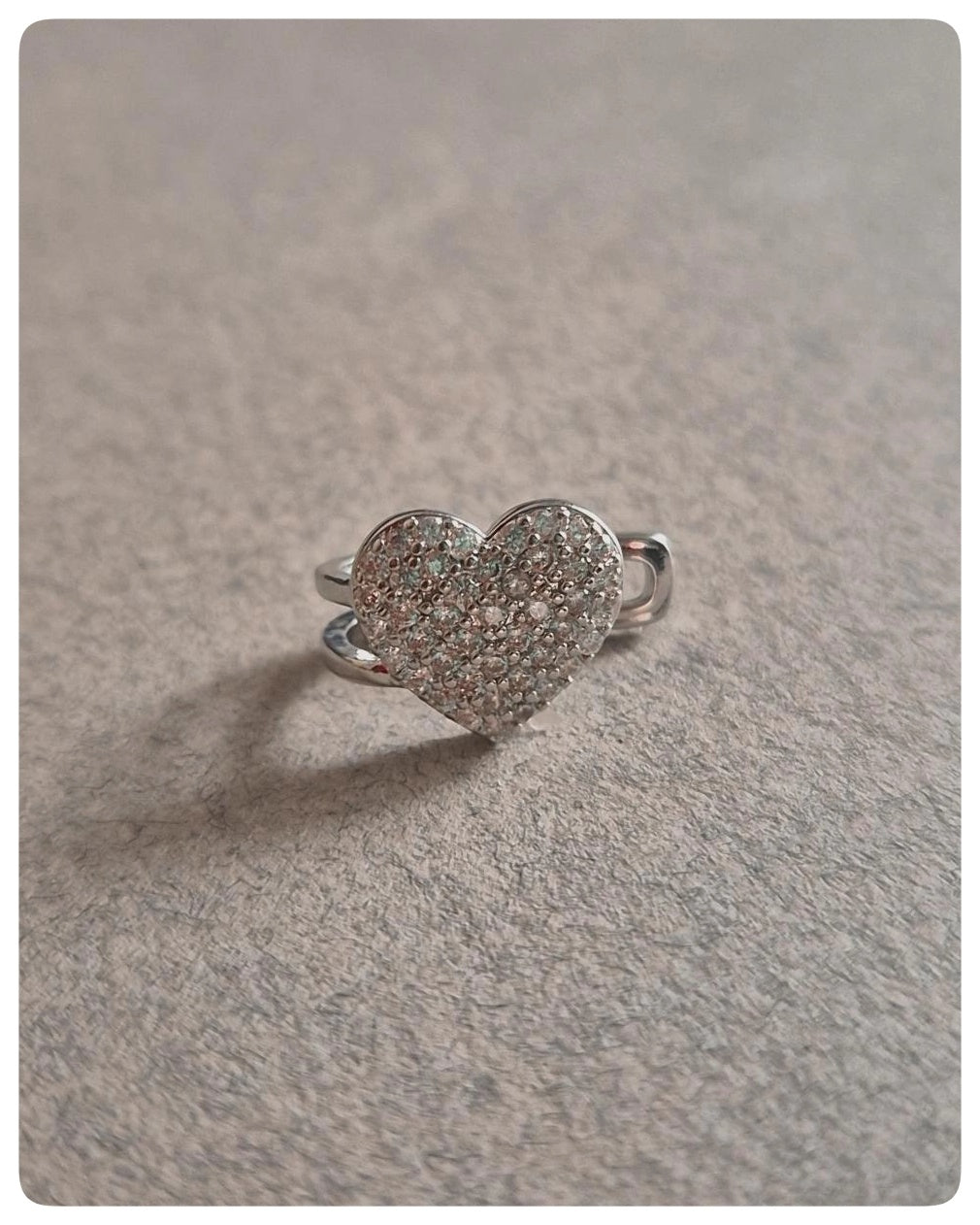 Ear cuffs corazon brillate (1 pieza)