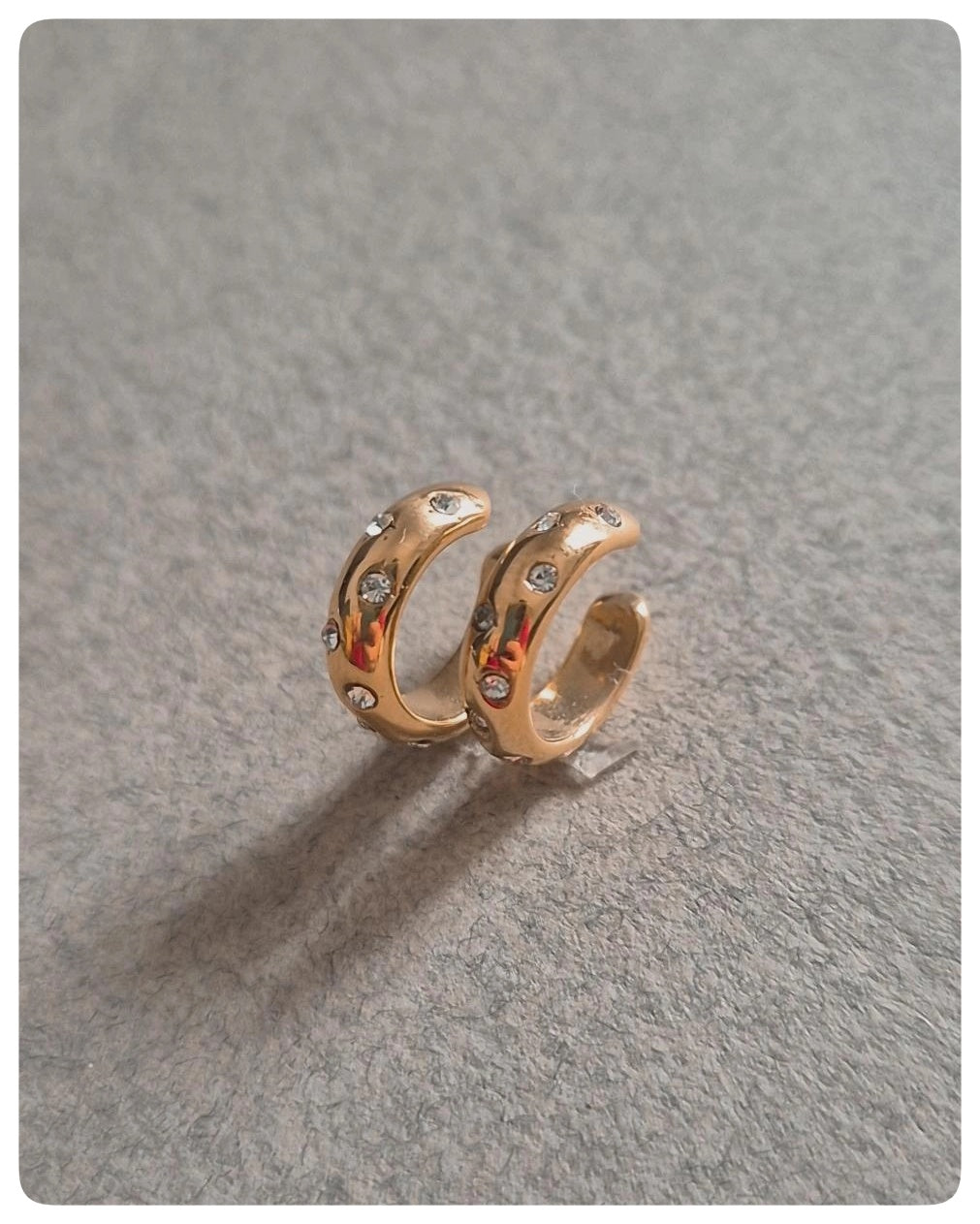 Earcuff Brillo Sutil