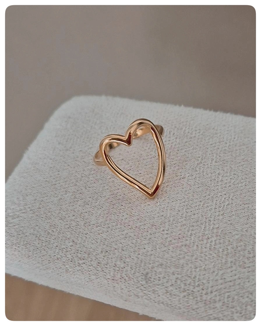 Anillo corazon liso