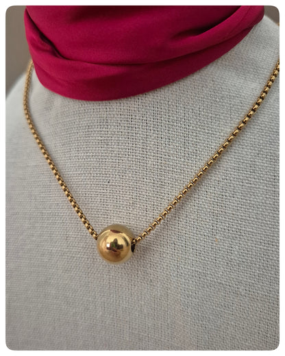 Collar Esfera Dorada