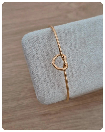 Pulsera Nudo Minimalista