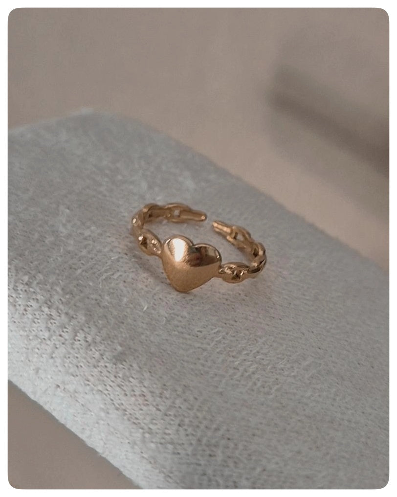Anillo cadena corazon