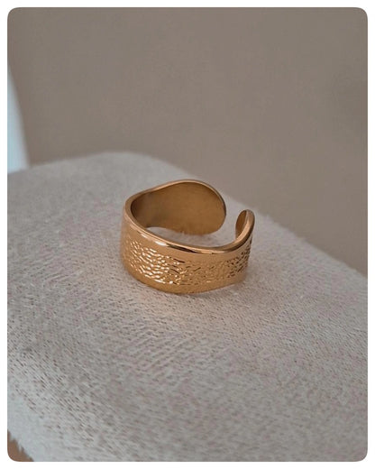 Anillos Esencia Dorada