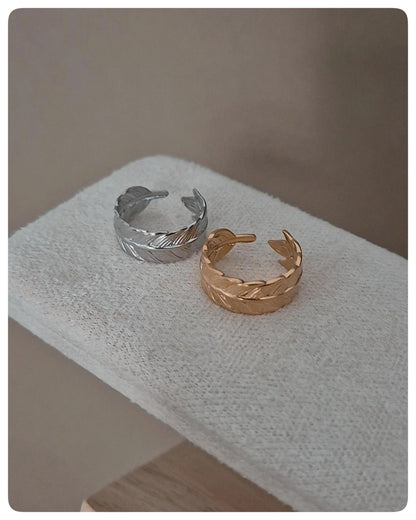 Anillo Pluma envolvente