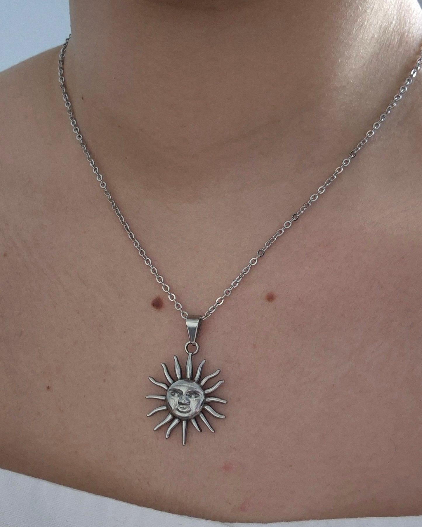 Sol Plateado