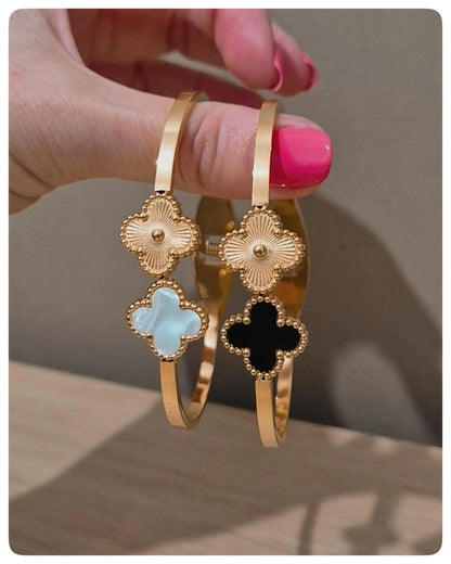 Brazaletes trébol de la fortuna bicolor