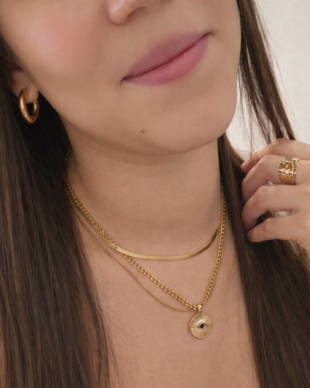 Collar Ojo Negro